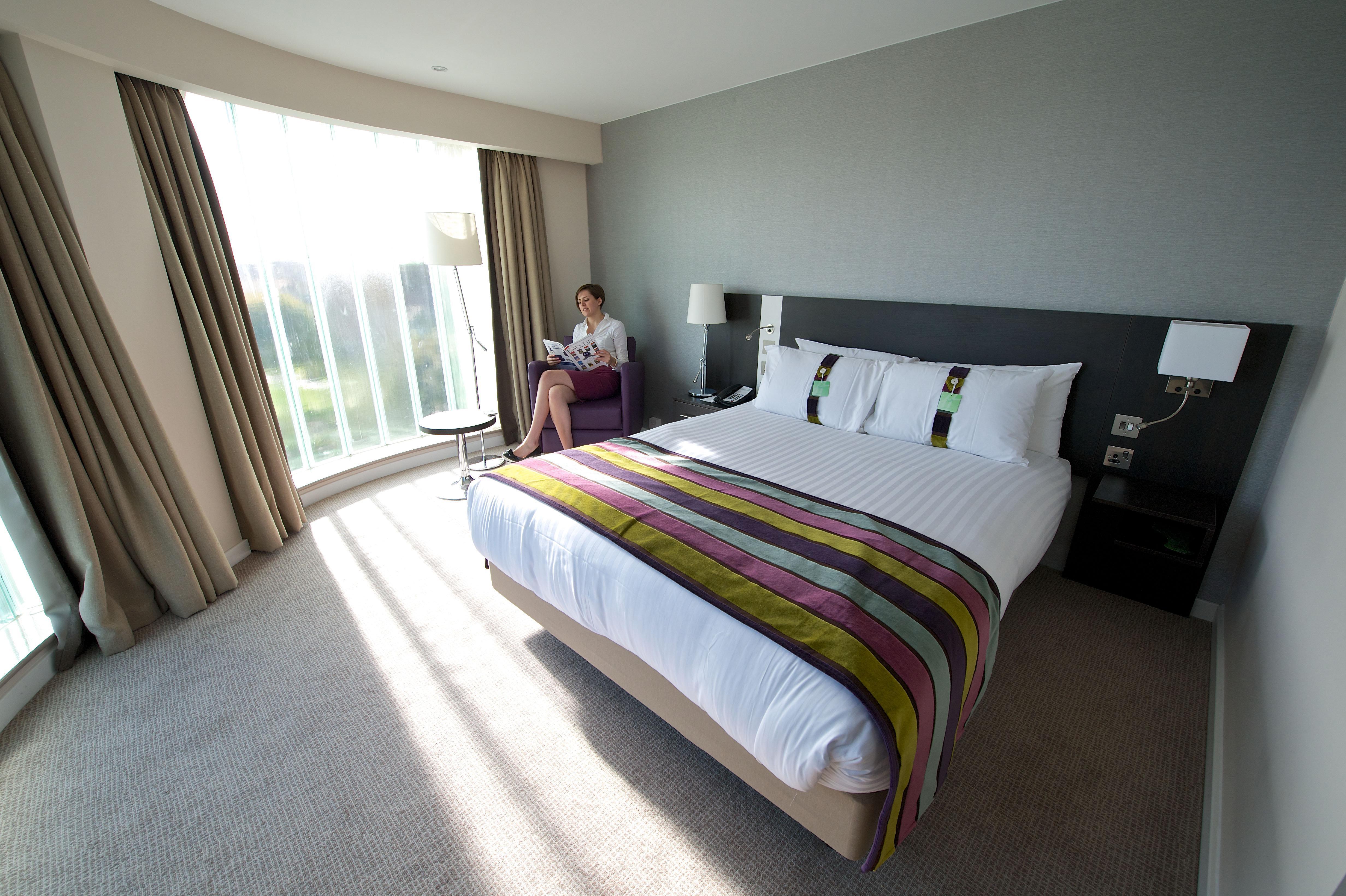 Holiday Inn Southend By Ihg Exteriör bild