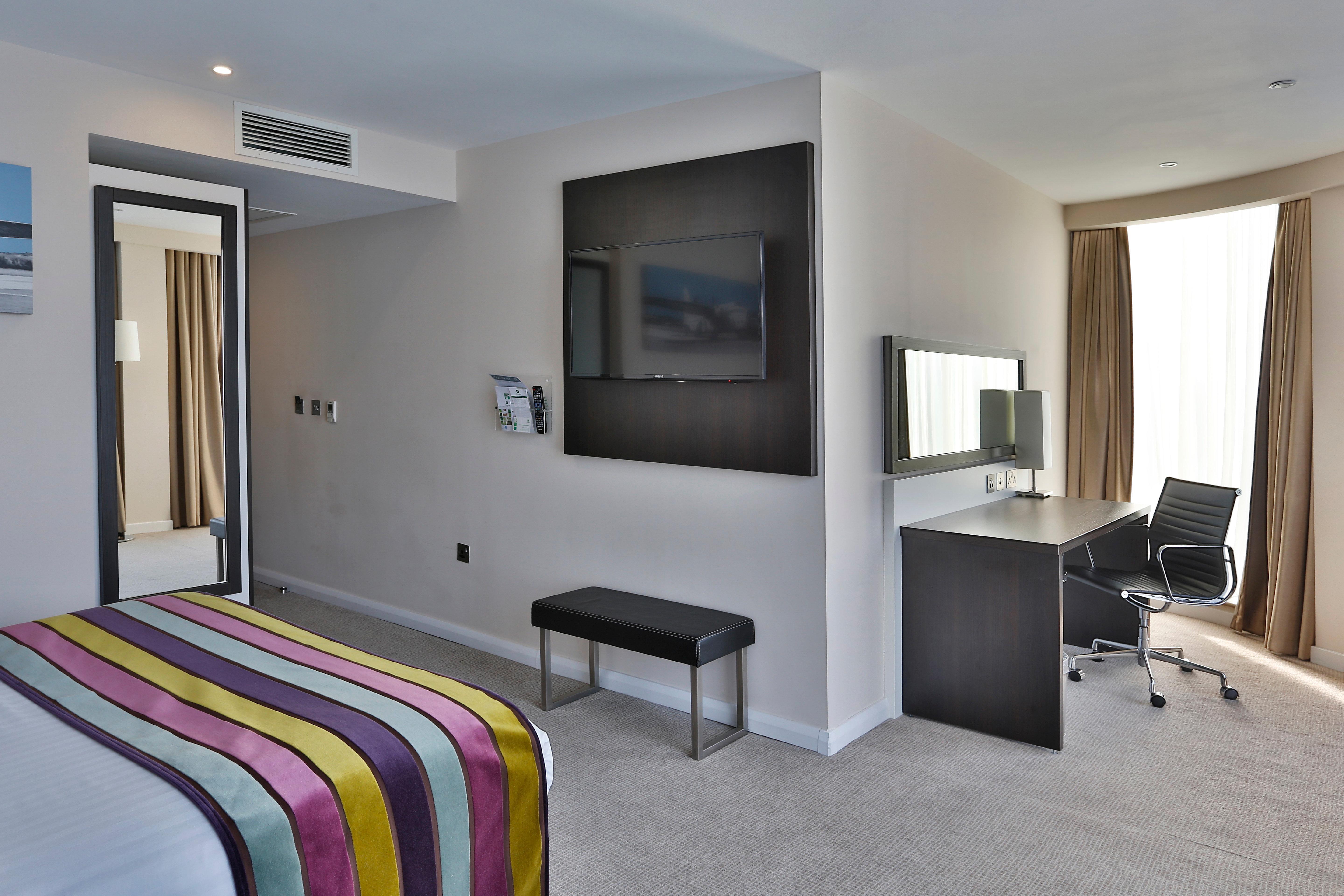 Holiday Inn Southend By Ihg Exteriör bild