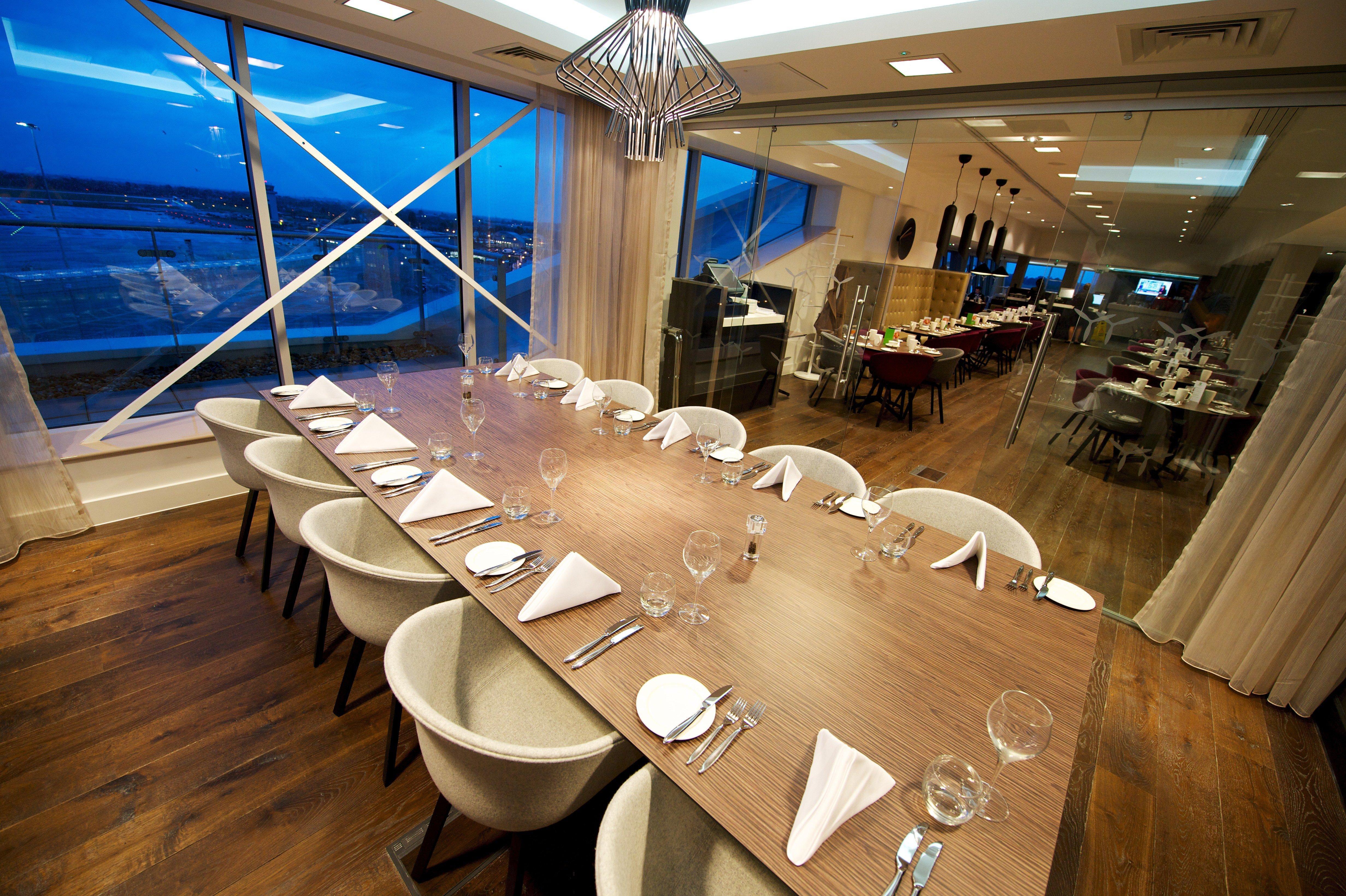 Holiday Inn Southend By Ihg Exteriör bild