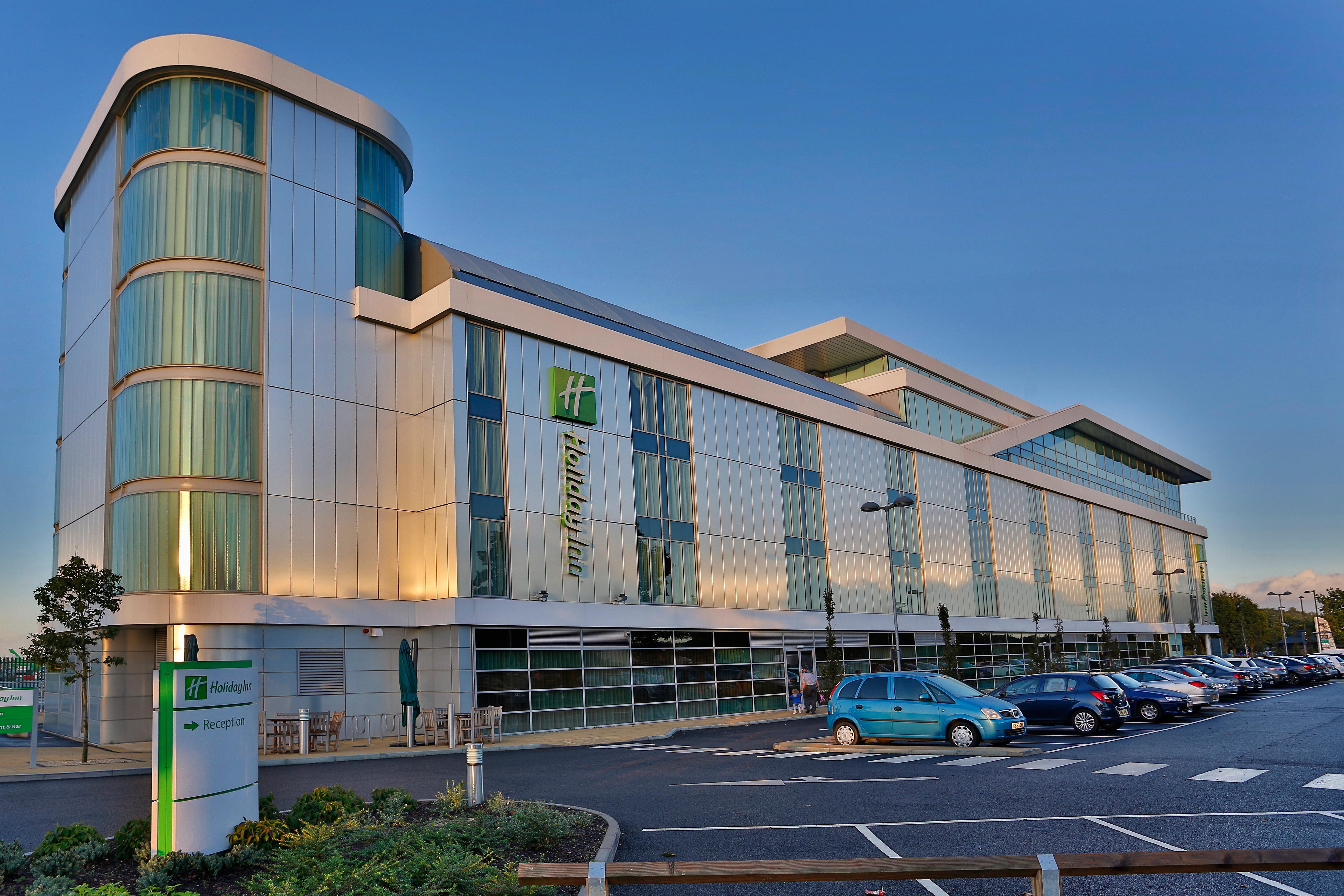 Holiday Inn Southend By Ihg Exteriör bild